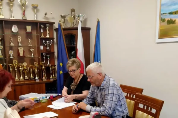 Gmina Łęki Szlacheckie inwestuje w przebudowę drogi Trzepnica – Molina
