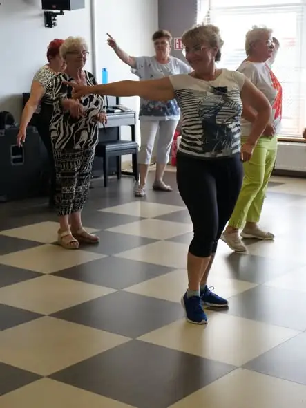 Seniorzy z Rozprzy zakończyli taneczne warsztaty. Przed nimi gimnastyka