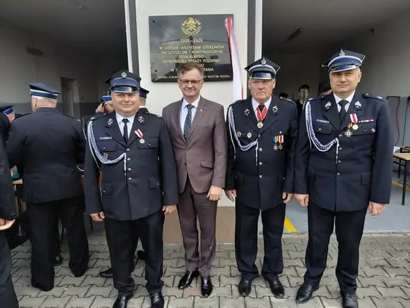 Jubileusz 100-lecia OSP Rękoraj: uroczystości pełne wzruszeń i odznaczeń