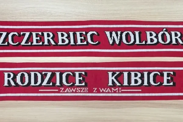 Szaliki kibica dla rodziców młodych zawodników Szczerbca Wolbórz