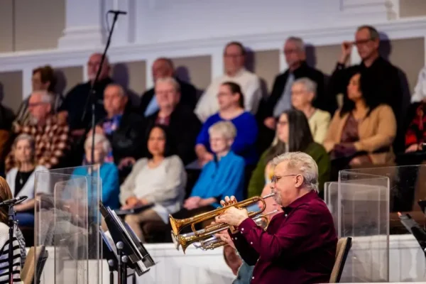 Łemkowskie pieśni w jazzowych rytmach wypełniły kościół w Bogdanowie