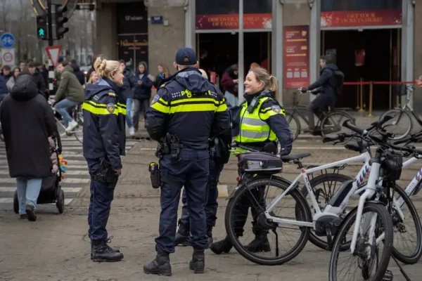 Policjanci z Piotrkowa Trybunalskiego docenieni za zabezpieczenie wyścigu kolarskiego
