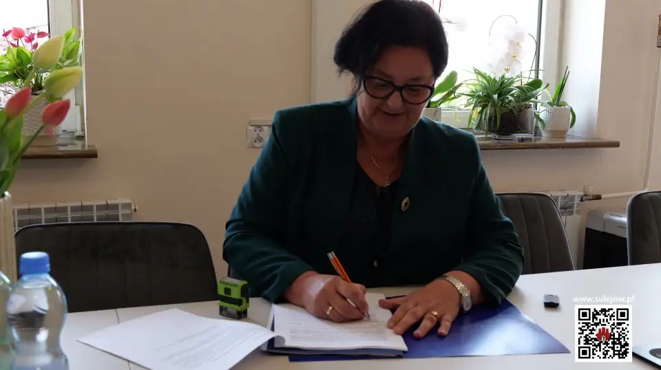 Świetlica w Dorotowie: umowa podpisana, jutro przekazanie placu budowy