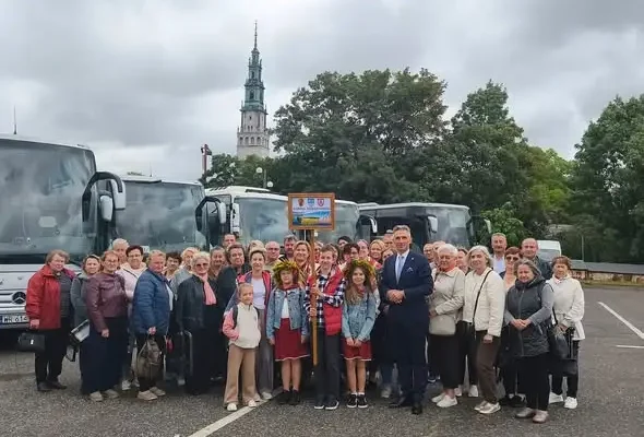 Gmina Aleksandrów dziękowała za plony na Jasnej Górze