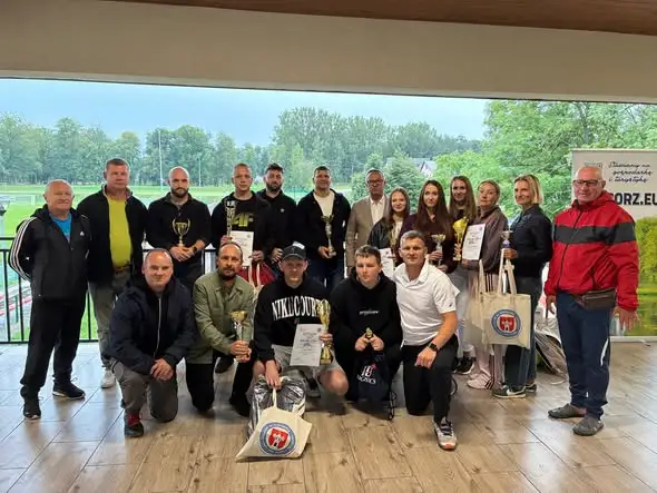 IV Amatorska Liga Tenisa Ziemnego w Wolborzu zakończona. Znamy zwycięzców