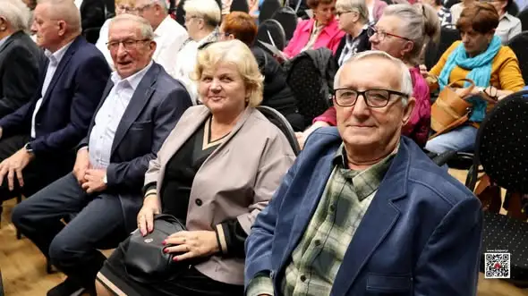 VII Forum Seniorów Powiatu Piotrkowskiego w Sulejowie – relacja ze spotkania