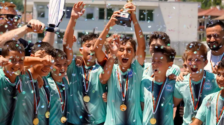 Lion Cup 2026 w Rozprzy: złoto dla Skalnika Sulejów i nagroda dla Alana Pietrzyka
